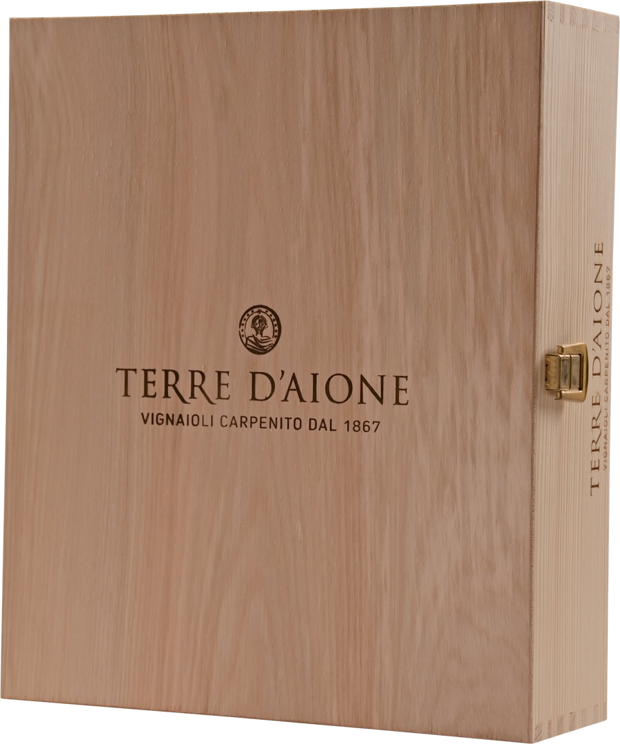 WOODEN BOX OF 3 BOTTLES